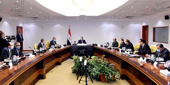 الحكومة عقد الدكتور مصطفى مدبولي، رئيس مجلس الوزراء، اجتماعاً لاستعراض "منصة مصر الرقمية" فى صورتها الحالية misr.gov.eg